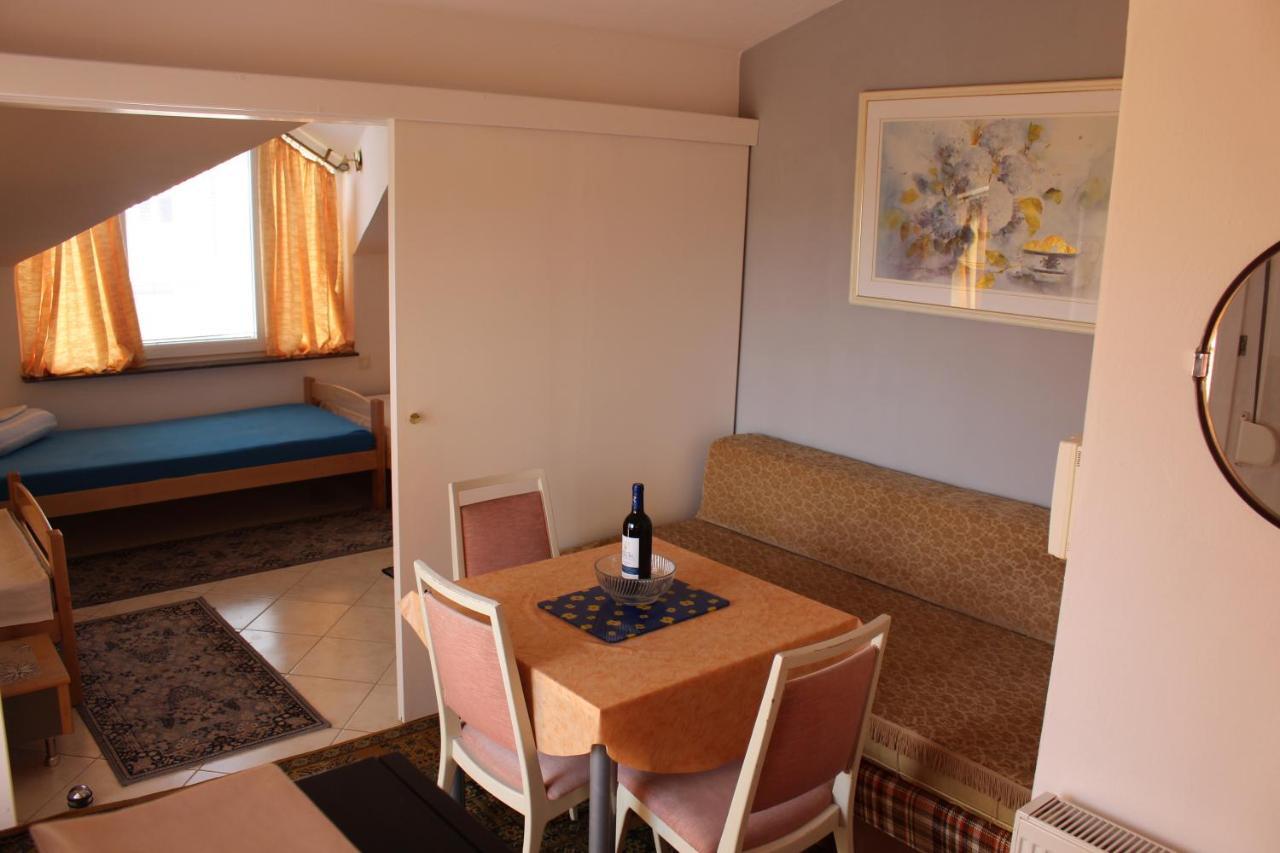 Apartment Leon Zadar Bagian luar foto